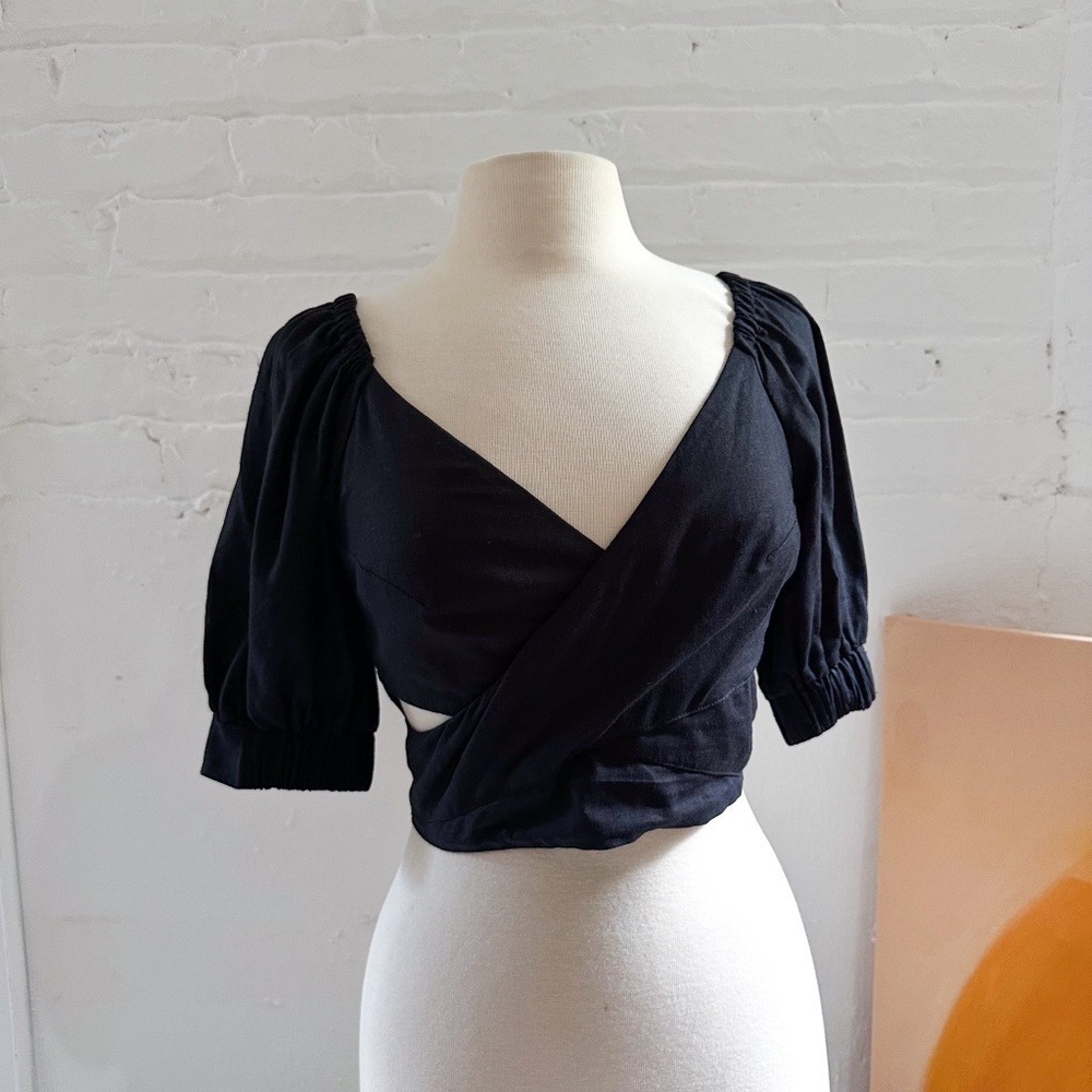 NWT Anthropologie‎ Black Crop Top Puff Sleeve Blouse Criss Cross Open Back Party - Picture 4 of 14
